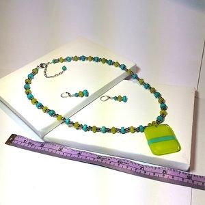 Turquoise Yellow & Silver Plated Pendant Necklace